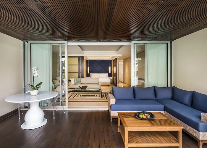Курортный комплекс Uma 5*